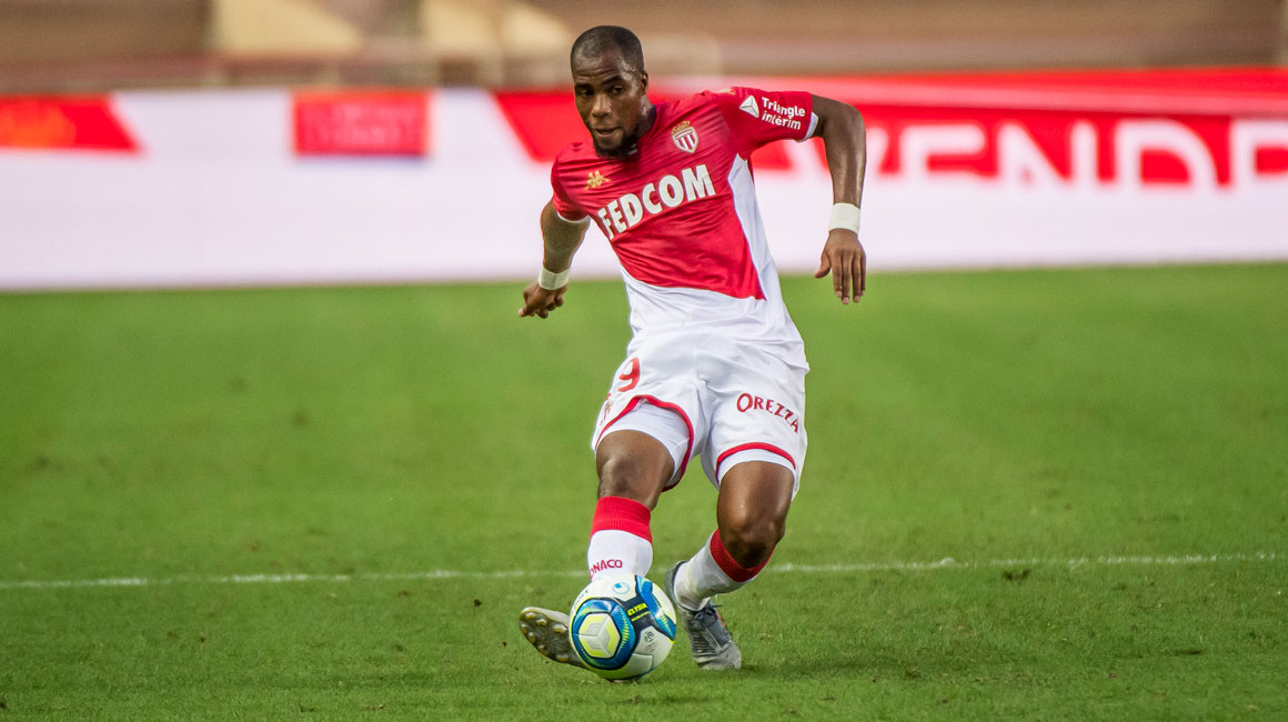 Djibril Sidibé Joins Everton on Loan
