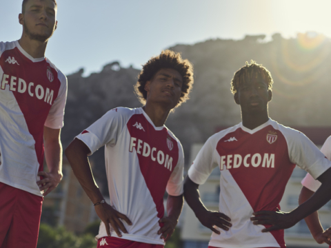 Les coulisses du lancement du maillot home