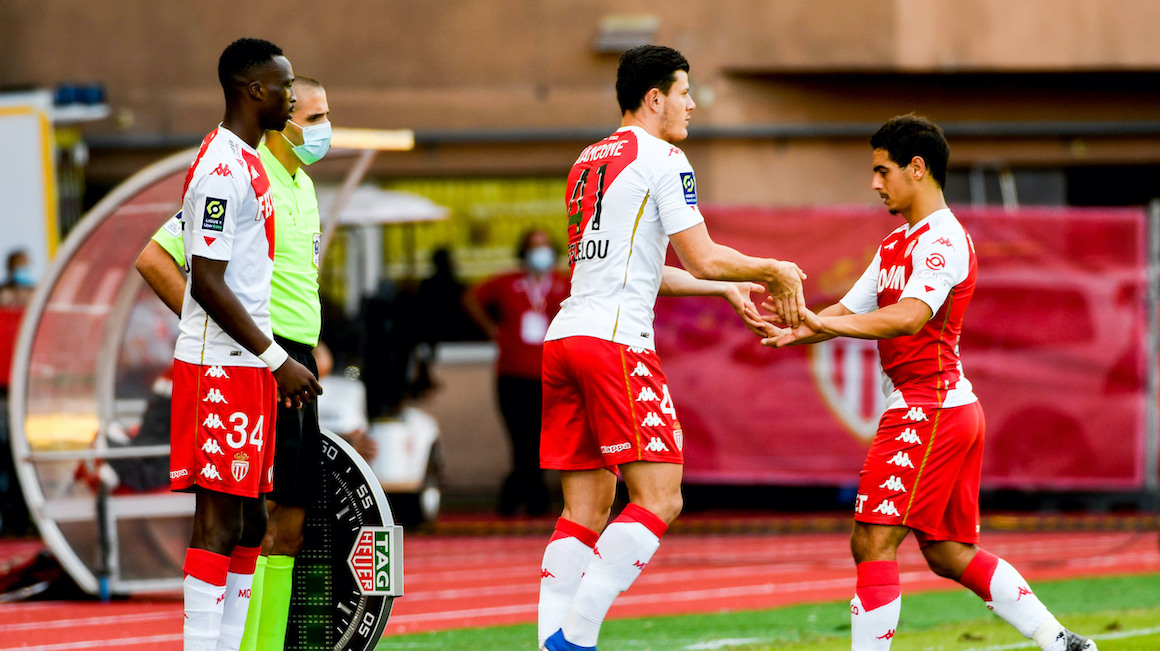 Звездный час молодых футболистов «Монако» в игре со «Страсбуром»