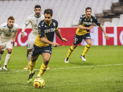 Виссам Бен-Йеддер становится лучшим игроком матча IQONIQ с «Марселем»