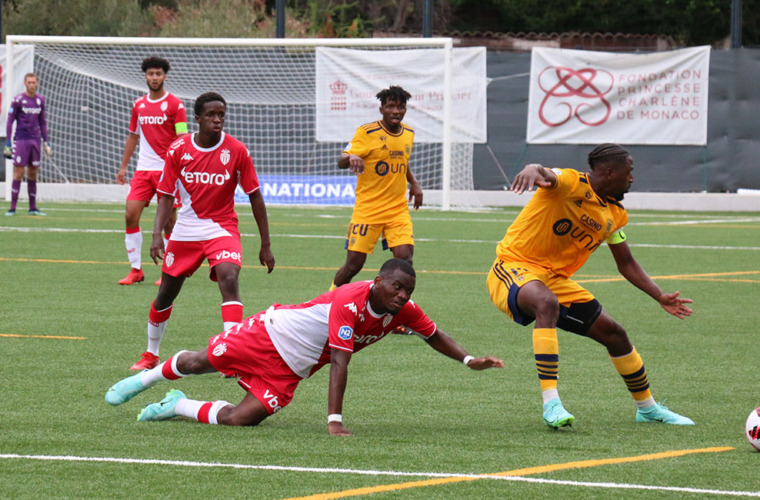 La N2 craque en fin de partie face &agrave; Hy&egrave;res