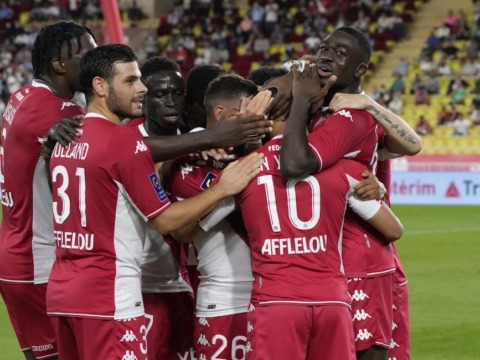 «Монако» не сбавляет оборотов и одерживает победу над «Сент-Этьеном»