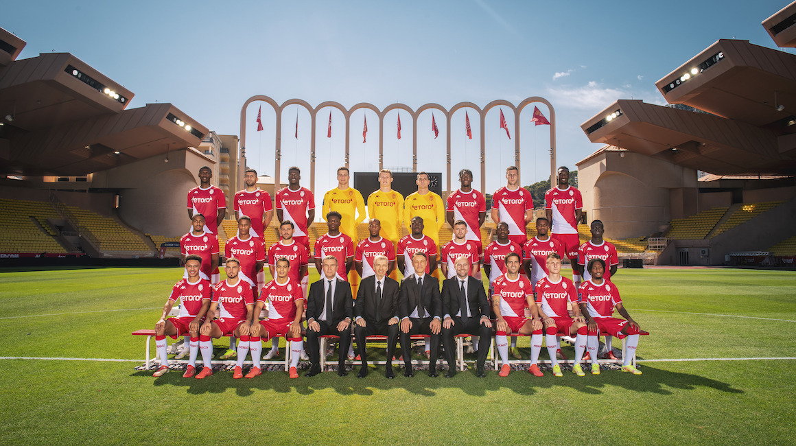 AS Monaco present the official 2021-2022 team photo!