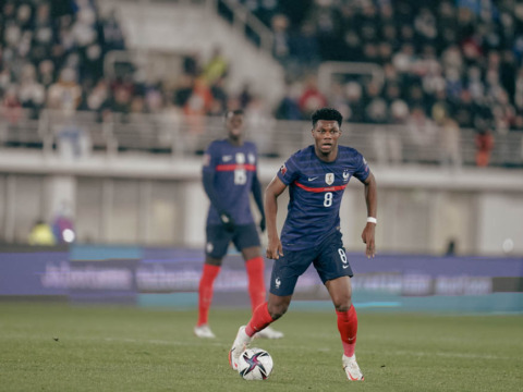 Aurélien Tchouameni titulaire et toujours invaincu avec les Bleus