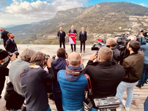 La présentation de Philippe Clement anime les médias belges