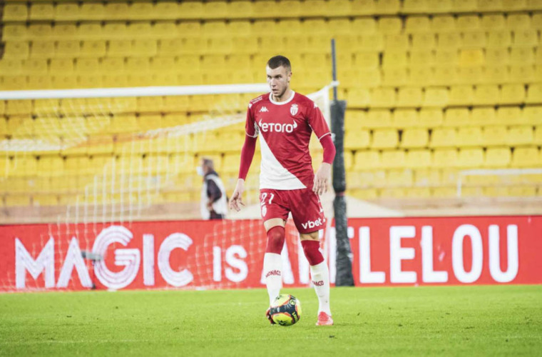 Strahinja Pavlovic prêté au FC Bâle