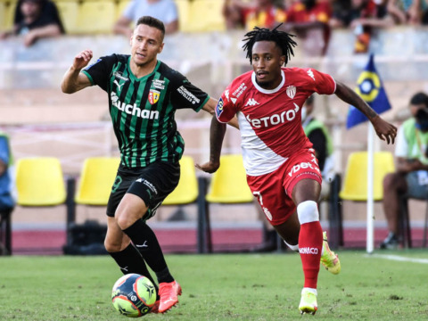 Remake, taille, caractère… quelles sont les stats à connaître avant Lens ?