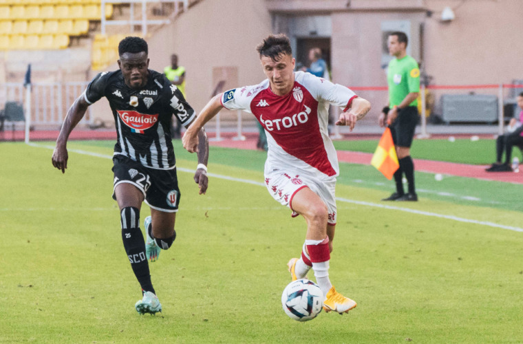 Александр Головин становится лучшим игроком встречи с «Анже» в своем 150-м матче за «Монако»