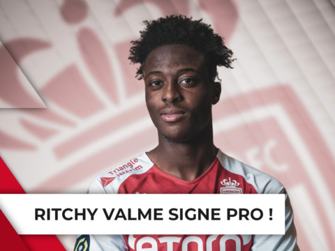 Ritchy Valme signe son premier contrat pro