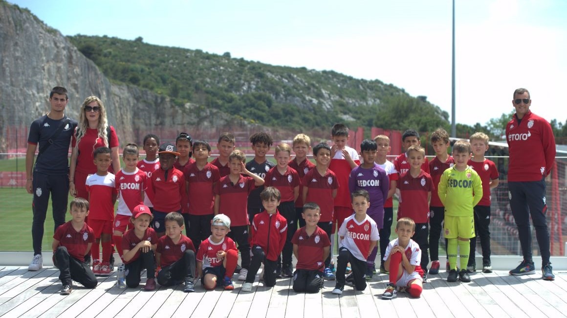 L’école de foot de l’AS Monaco en visite au Centre de Performance