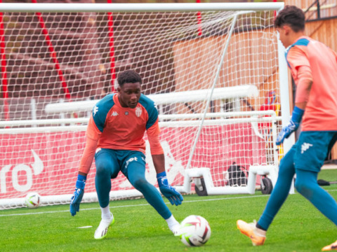 La séance du Groupe Elite et un spécifique gardiens au Centre de Performance