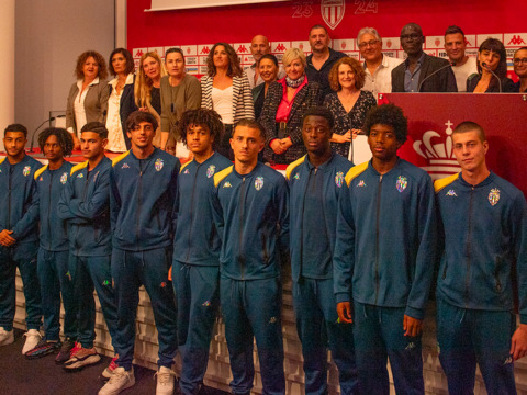 Les bacheliers de l’Academy célébrés au Centre de Performance