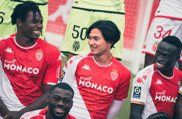 Go behind the scenes of the official AS Monaco 2023-2024 photo