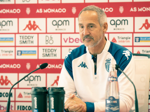 Adi Hütter : "Il faut avoir beaucoup de respect pour cette équipe de Lyon"