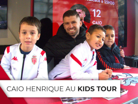 Retour sur l'étape du Kids Tour au village de Noël de Monaco avec Caio Henrique