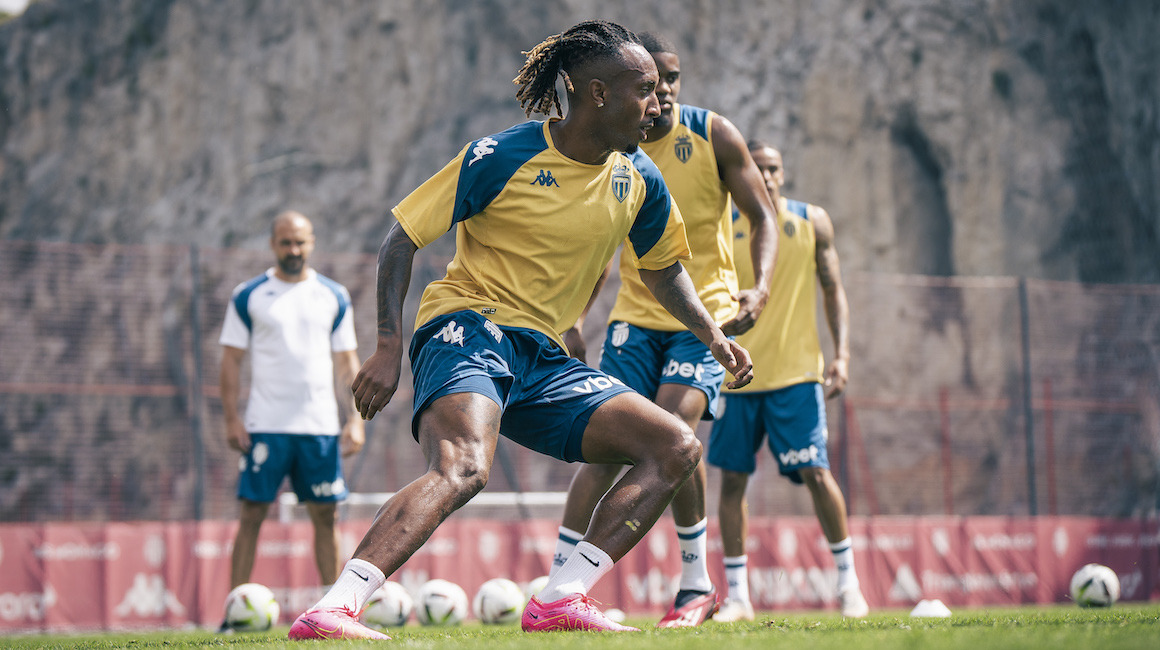 Gelson Martins joins Olympiakos