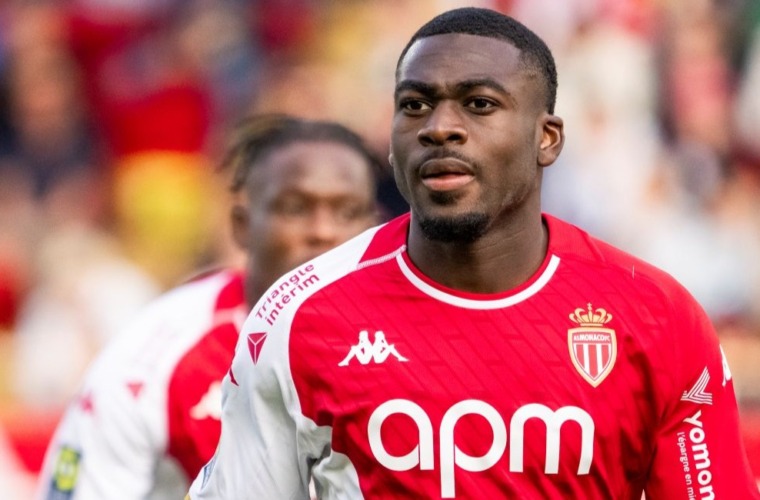 Trouve les 39 joueurs pass&eacute;s par Monaco et Strasbourg