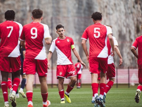 Volontaire, le Groupe Elite l'emporte dans le money time contre Brighton