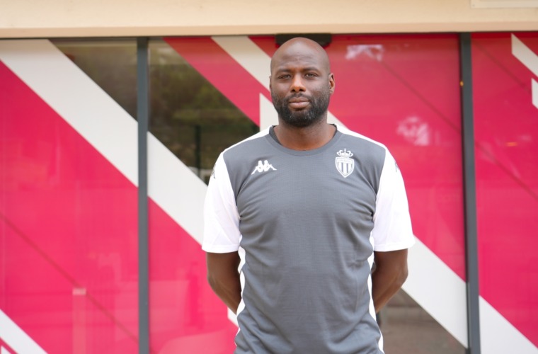 Groupe Elite : Djimi Traor&eacute; &agrave; pied d&rsquo;oeuvre