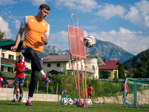 Windischgarsten, Day 1 : Première séance en Autriche pour les Rouge et Blanc