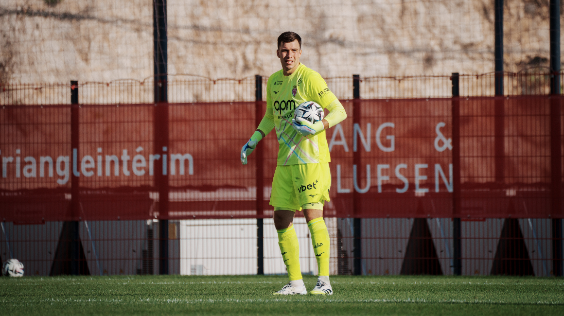 Joyeux anniversaire à Radoslaw Majecki