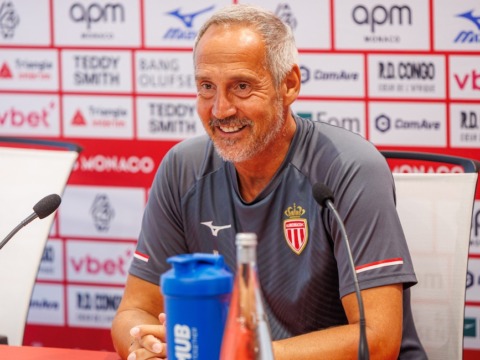 Adi Hütter : "Améliorer nos performances pour gagner à Lille"