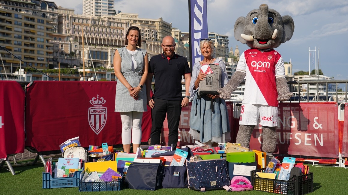 La collecte de fournitures scolaires remise aux Enfants de Frankie