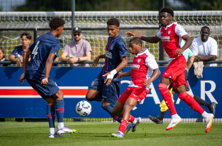 Le Groupe Elite domine le PSG à Poissy