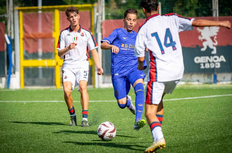 Les U17 larges vainqueurs du Genoa