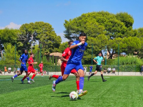 Première victorieuse pour les U17 et les U19