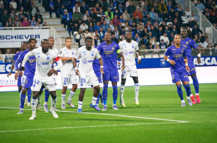 Maintien, r&eacute;veil offensif, absences&hellip; Tout ce qu'il faut savoir sur l&rsquo;AJ Auxerre