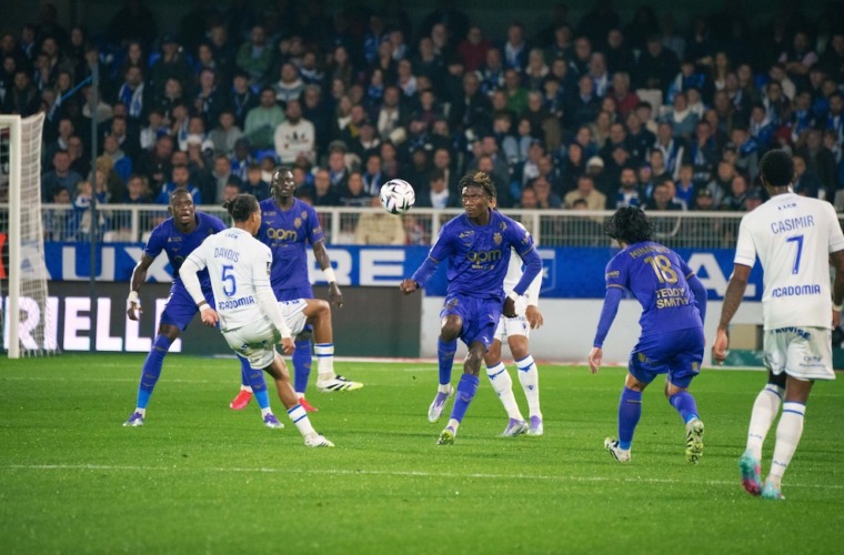 Maghnes puissance 100, 1ère titularisation XXL en Ligue 1 pour Bamba