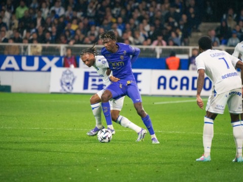 Les réactions de George Ilenikhena et Aladji Bamba après l’AJA