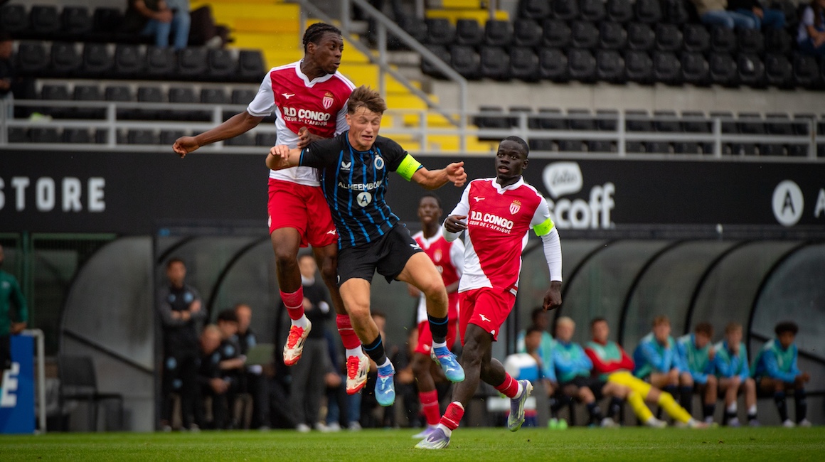 Malchanceux, le Groupe Elite bute face au Club Bruges pour ses débuts