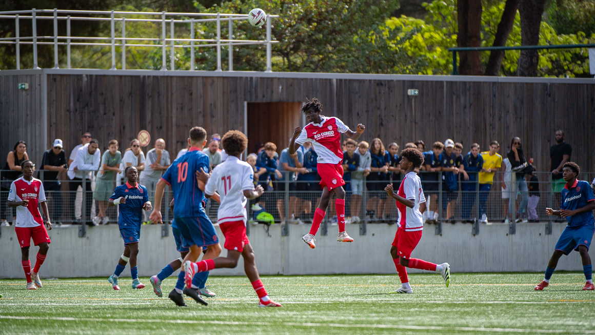 Mohamed Diaby s'est montré dominateur dans le cœur du jeu à l'occasion de ce derby U17.