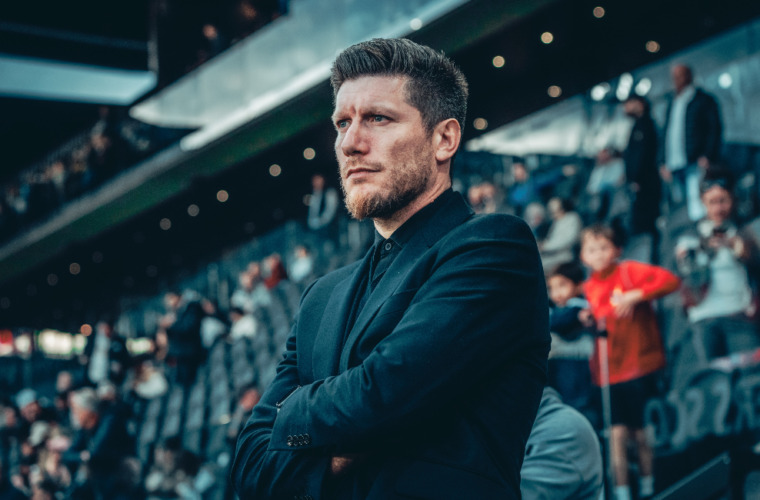 Sébastien Pocognoli : "Continuer à travailler pour assimiler les principes"