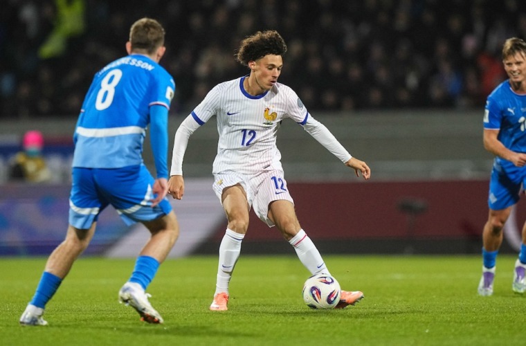 Maghnes "super sub" Akliouche passeur décisif avec l’Équipe de France