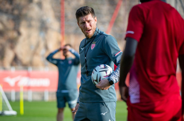 Les coulisses du premier entraînement de Sébastien Pocognoli