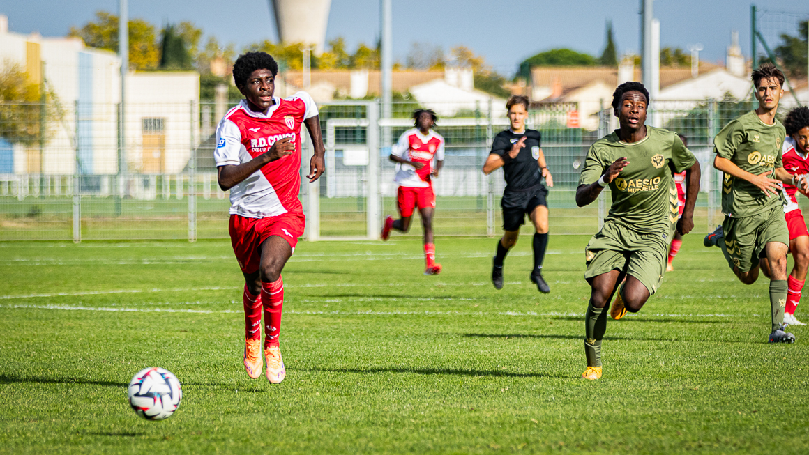 Noé Rat Mayo a donné l'avantage à son équipe avant d'offrir le but du break à Maxence Vola-Angiolini.