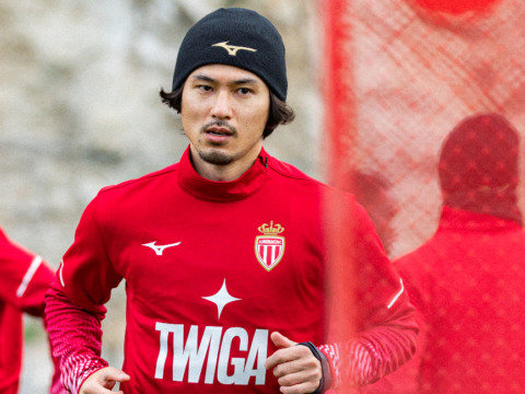 Takumi Minamino avec le Japon pour deux nouveaux matchs amicaux