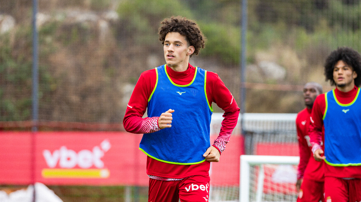 Maghnes Akliouche avec les Bleus pour la fin des qualifs' du Mondial