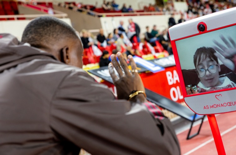 Un robot connecté pour faire vivre des expériences inoubliables aux enfants