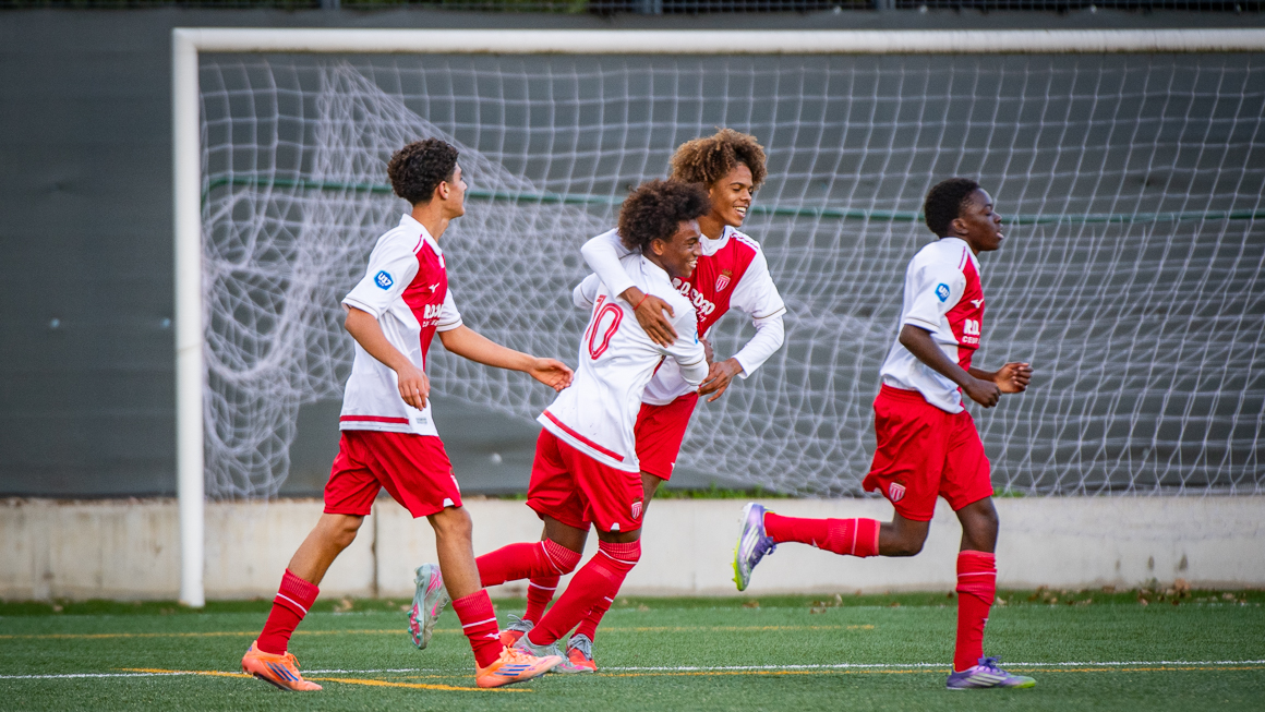 David Dunne a ouvert marque en même temps que son compteur buts monégasque dans cette rencontre.