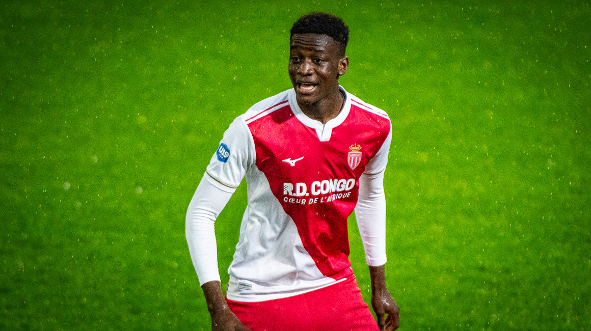 Les U17 encha&icirc;nent, les U19 rebondissent, le retour de Samuel Nibomb&eacute;