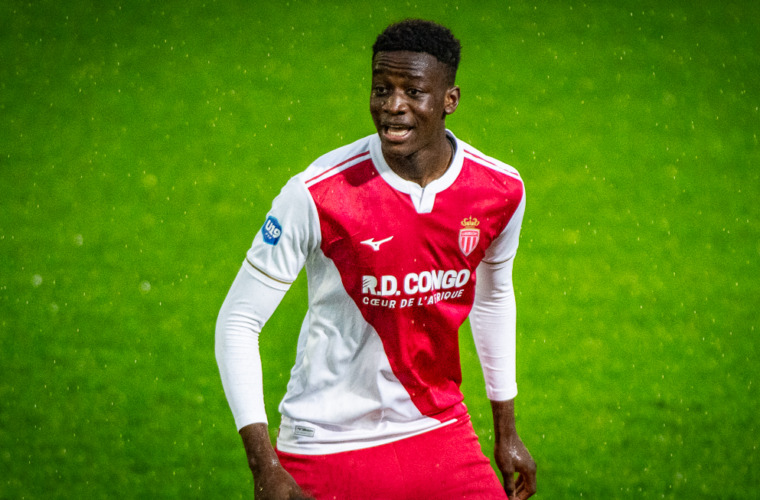 Les U17 enchaînent, les U19 rebondissent, le retour de Samuel Nibombé