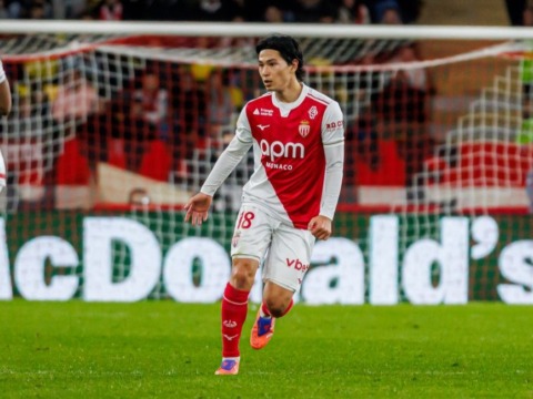 La frappe croisée de Minamino bijou de novembre by APM Monaco