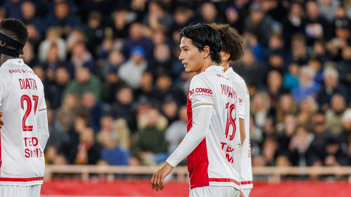 Забив победный мяч, Такуми Минамино становится лучшим игроком матча с «ПСЖ»