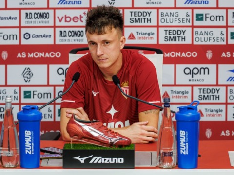 Aleksandr Golovin : "Pour gagner à Brest, il faudra être à 100 %, pas à 95"