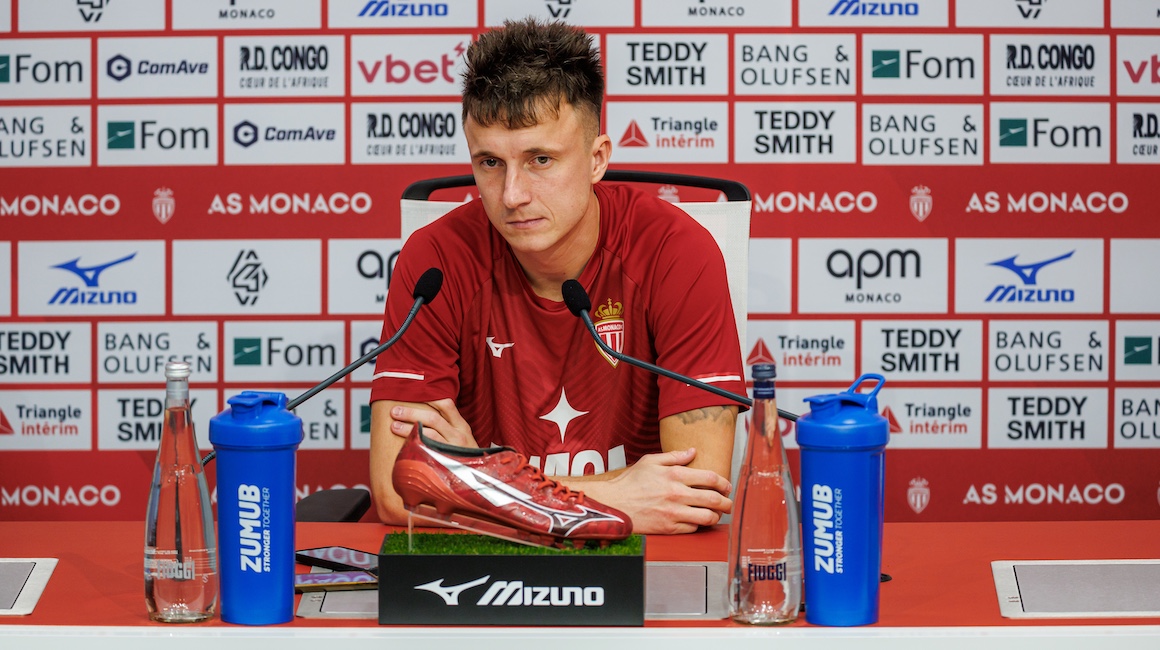 Aleksandr Golovin : "Pour gagner &agrave; Brest, il faudra &ecirc;tre &agrave; 100 %, pas &agrave; 95"