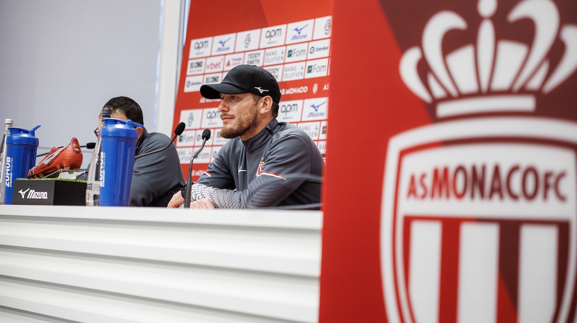 S&eacute;bastien Pocognoli : "&Ecirc;tre &agrave; notre meilleur niveau pour passer"